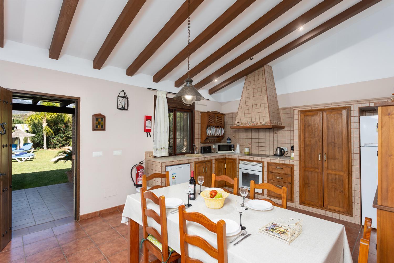 Villa Loli Imaroga One Nerja Esterno foto