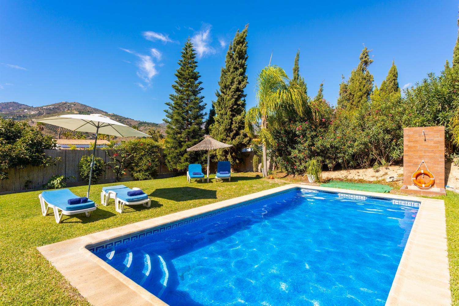 Villa Loli Imaroga One Nerja Esterno foto
