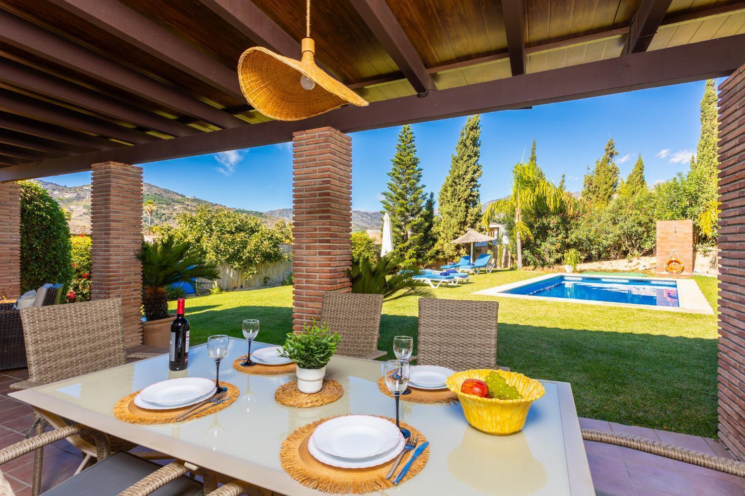 Villa Loli Imaroga One Nerja Esterno foto